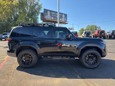 Used 2025 Lexus GX 550 image 5