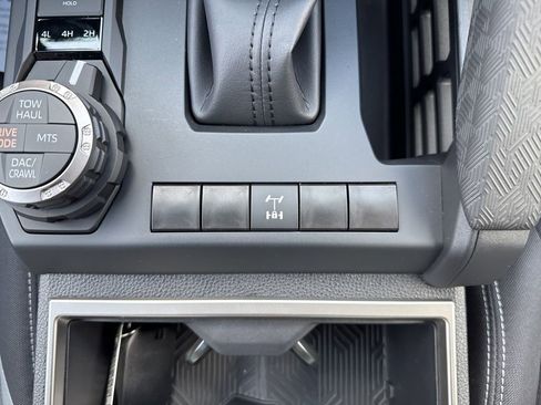 New 2025 Toyota Tacoma TRD Off-Road image 20