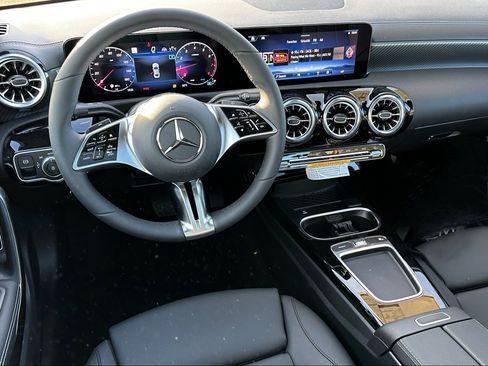 New 2025 Mercedes-Benz CLA 250 image 24