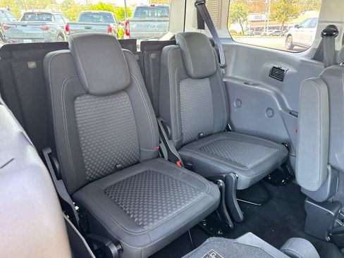 Certified 2023 Ford Transit Connect XLT FWD image 18