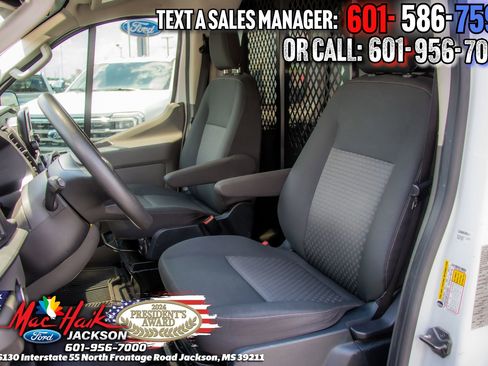 Certified 2022 Ford Transit 250 Low Roof w/ Exterior Upgrade Package RWD image 9