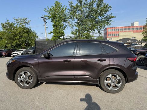 Used 2023 Ford Escape ST-Line w/ Tech Pack #1 AWD/4WD image 6