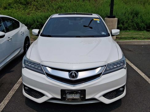 Used 2016 Acura ILX FWD image 2