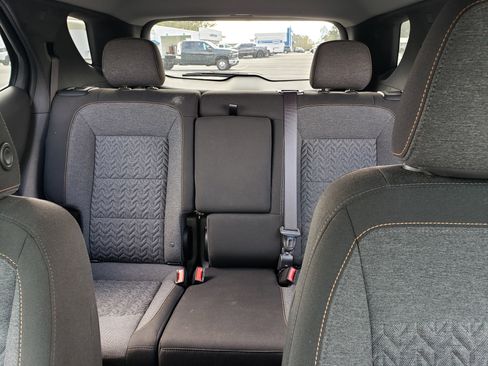 Used 2022 Chevrolet Equinox LT w/ Driver Convenience Package FWD image 31