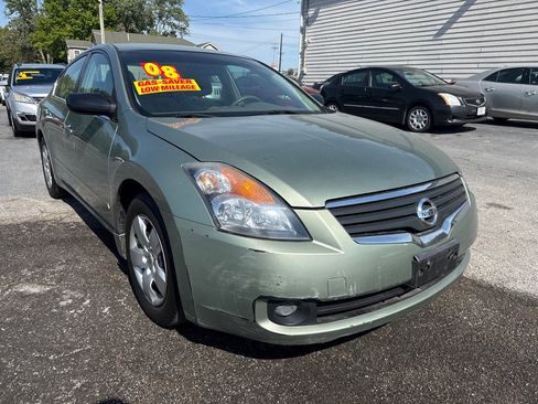Used 2008 Nissan Altima 2.5 S w/ Emergency Aid Pkg FWD image 4