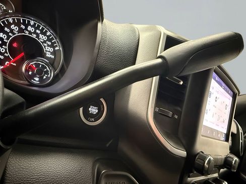 Used 2024 RAM 2500 Big Horn w/ Off Road Package image 25