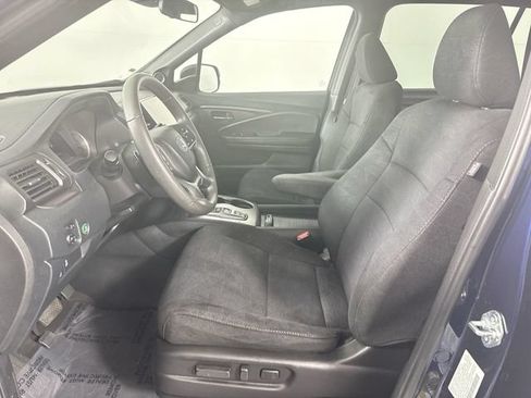 Used 2022 Honda Pilot Sport image 19