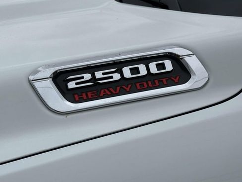 Certified 2024 RAM 2500 Big Horn AWD/4WD image 10