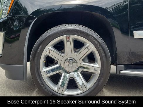 Used 2019 Cadillac Escalade Luxury RWD image 6