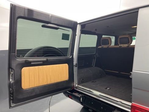 Used 2017 Mercedes-Benz G 550 image 21