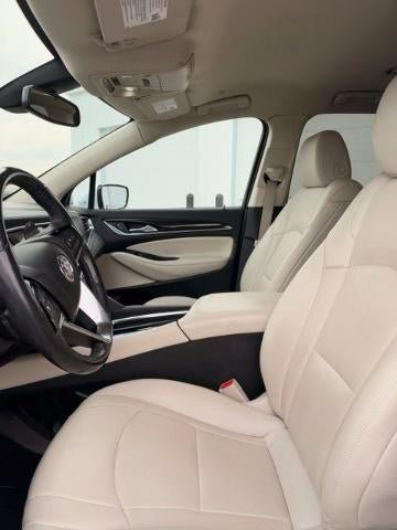 Used 2023 Buick Enclave Essence AWD/4WD image 11