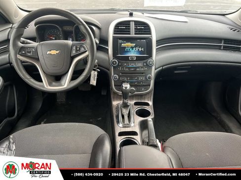 Used 2015 Chevrolet Malibu LT FWD image 12