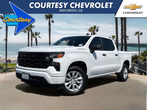 Used 2025 Chevrolet Silverado 1500 Custom RWD image 1