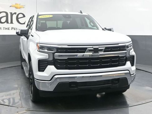 Used 2025 Chevrolet Silverado 1500 LT w/ Safety Package AWD/4WD image 50
