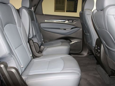 Used 2024 Buick Enclave Essence w/ Experience Buick Package image 32