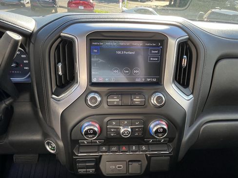 Used 2021 GMC Sierra 1500 Elevation w/ LPO, Elevation Black Package AWD/4WD image 21