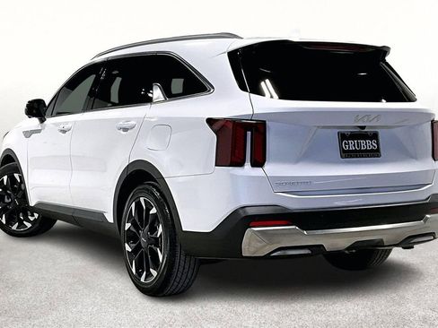 Used 2026 Kia Sorento SX image 15