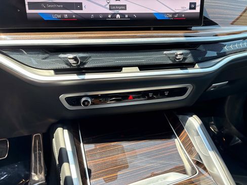 Used 2025 BMW X6 xDrive40i image 20