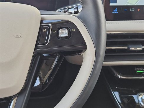 New 2026 Lincoln Corsair Reserve image 27