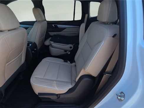 New 2026 Buick Enclave Preferred image 34