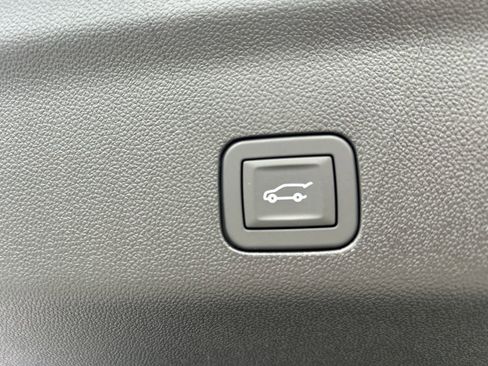 New 2026 GMC Yukon Elevation w/ LPO, Floor Liner Package AWD/4WD image 43