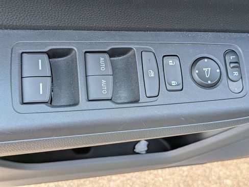 Used 2026 Honda CR-V EX image 14