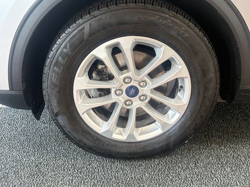 Used 2022 Ford Escape SE AWD/4WD image 28