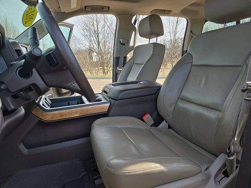 Used 2015 Chevrolet Silverado 1500 LTZ w/ LTZ Plus Package image 15