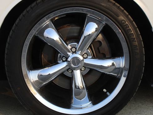 Used 2013 Dodge Challenger R/T Plus image 9