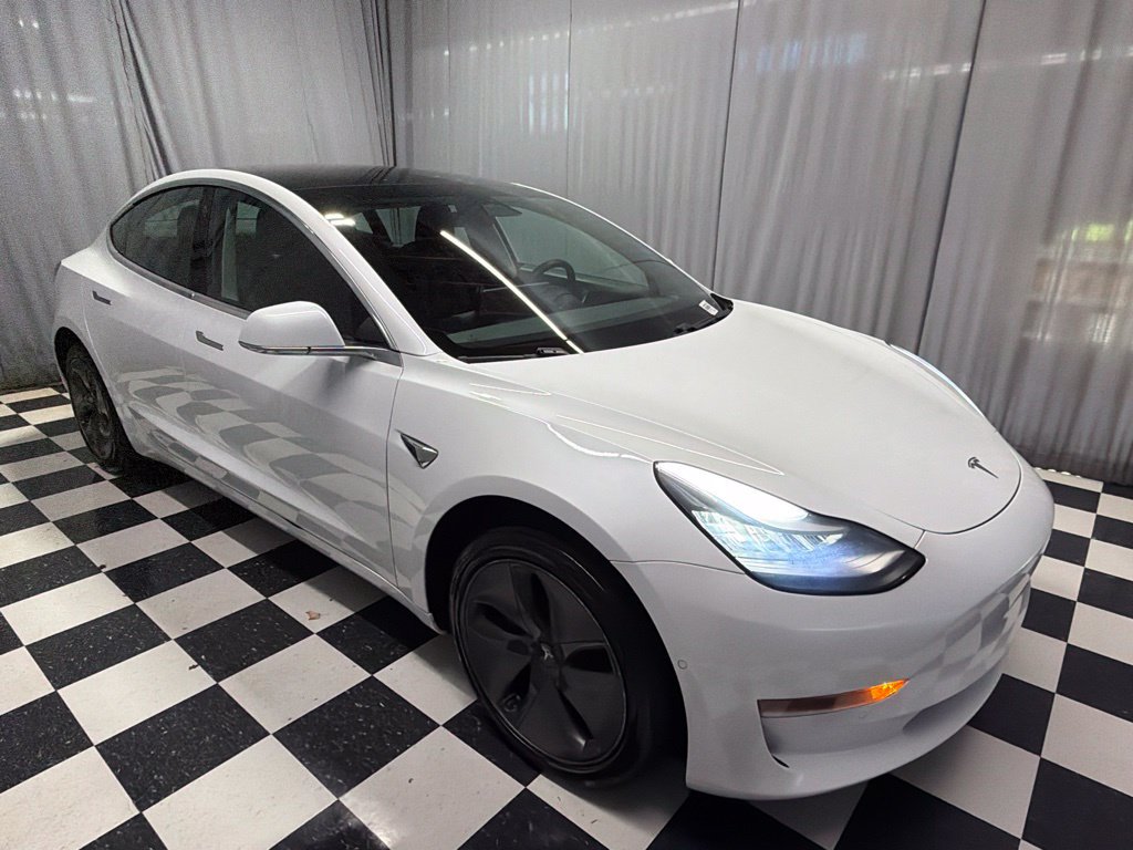 Used 2019 Tesla Model 3 Standard Range RWD image 3