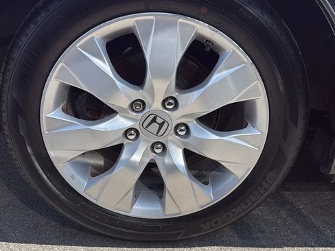Used 2010 Honda Accord EX-L image 40