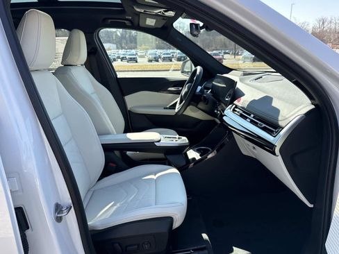 New 2026 BMW X1 xDrive28i w/ Technology Package AWD/4WD image 16
