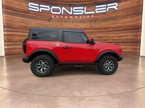 Certified 2024 Ford Bronco Badlands AWD/4WD image 7