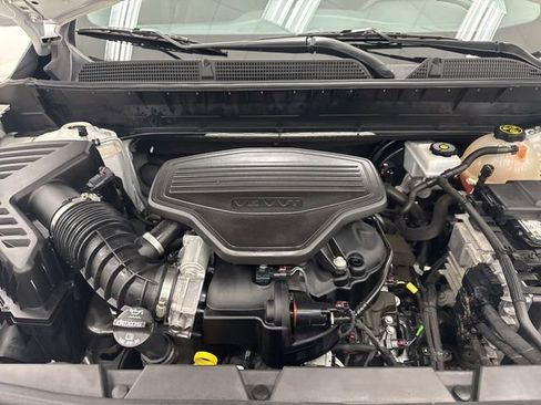 Used 2021 GMC Acadia SLE w/ Driver Convenience Package AWD/4WD image 41