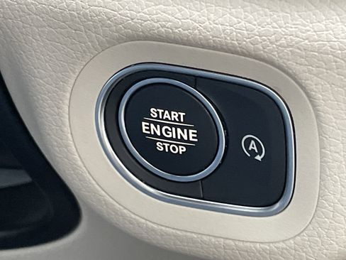 Certified 2022 Mercedes-Benz GLE 350 4MATIC image 29