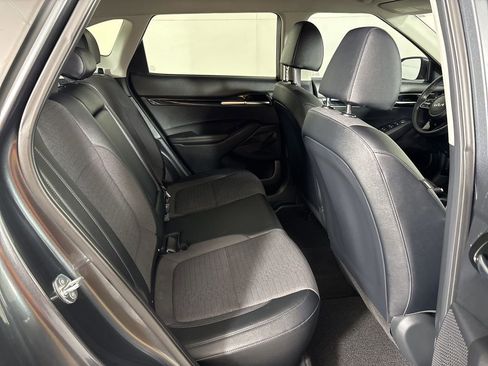 Used 2023 Kia Seltos S image 17