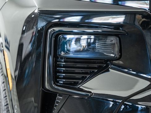 New 2026 Chevrolet Traverse RS w/ LPO, Floor Liner Package image 17