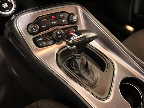 Used 2023 Dodge Challenger GT image 7