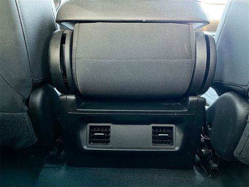 Used 2021 Chevrolet Silverado 1500 Custom Trail Boss image 23