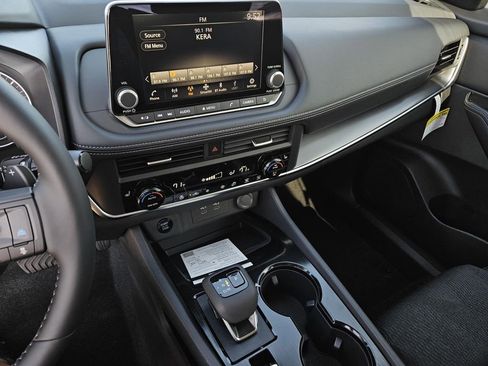 New 2026 Nissan Rogue SV image 16