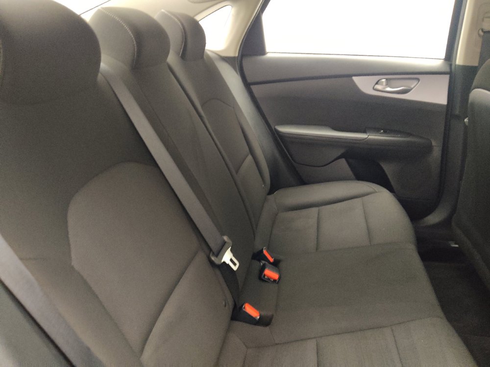 Used 2024 Kia Forte LXS w/ LXS Technology Package FWD image 19