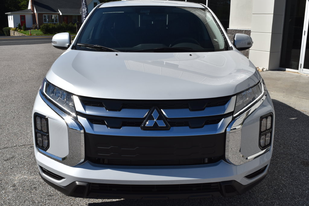 New 2027 Mitsubishi Outlander Sport SE AWD/4WD image 3