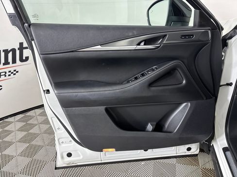 Used 2023 Genesis G70 2.0T w/ Sport Prestige Package AWD/4WD image 10