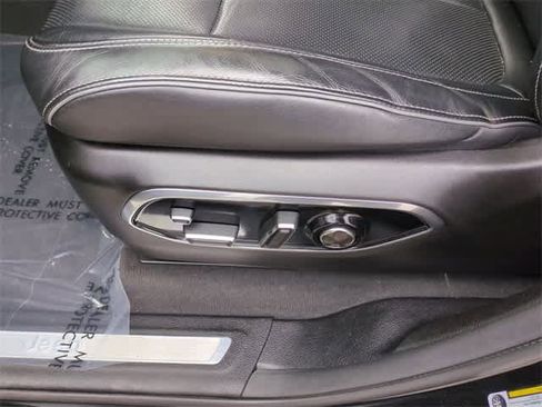 Used 2022 Jeep Grand Cherokee Overland w/ Adv Protech Group III image 18