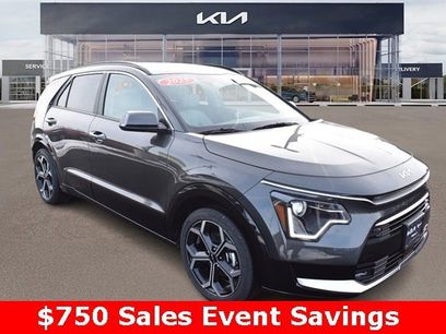 New 2025 Kia Niro EX Touring