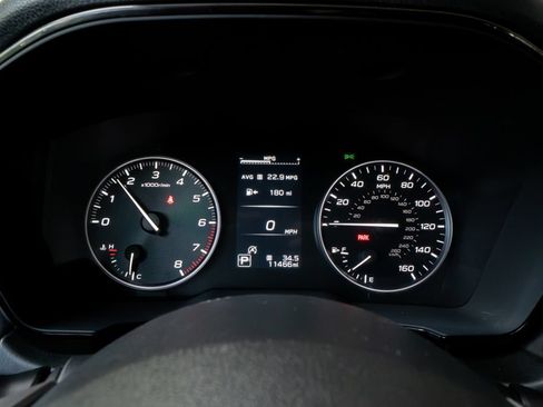 Used 2025 Subaru Outback Premium AWD/4WD image 13