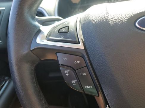 Used 2015 Ford Edge SEL w/ Equipment Group 201A image 21