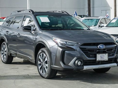 Certified 2023 Subaru Outback Limited XT image 3