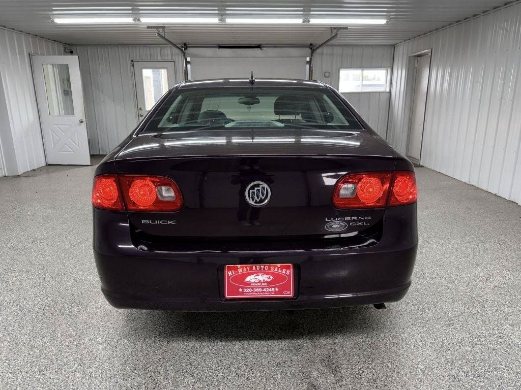 Used 2008 Buick Lucerne CXL FWD image 5