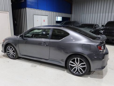 Used 2016 Scion tC FWD image 2